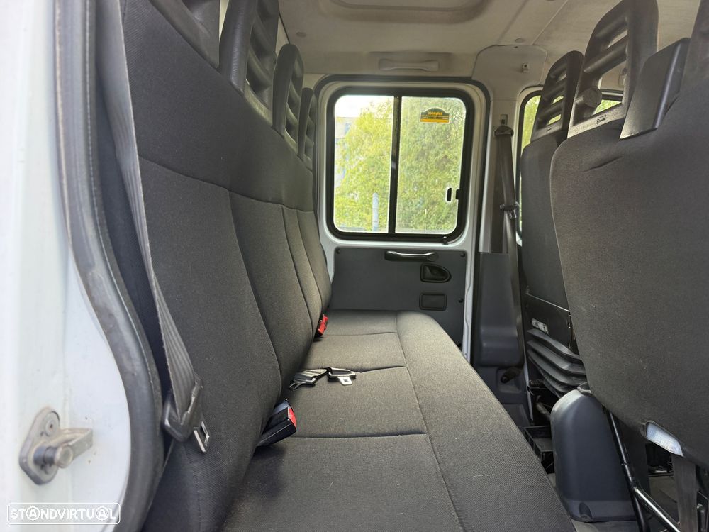 Iveco DAILY 3.0   35C15  7 LUGARES - 14