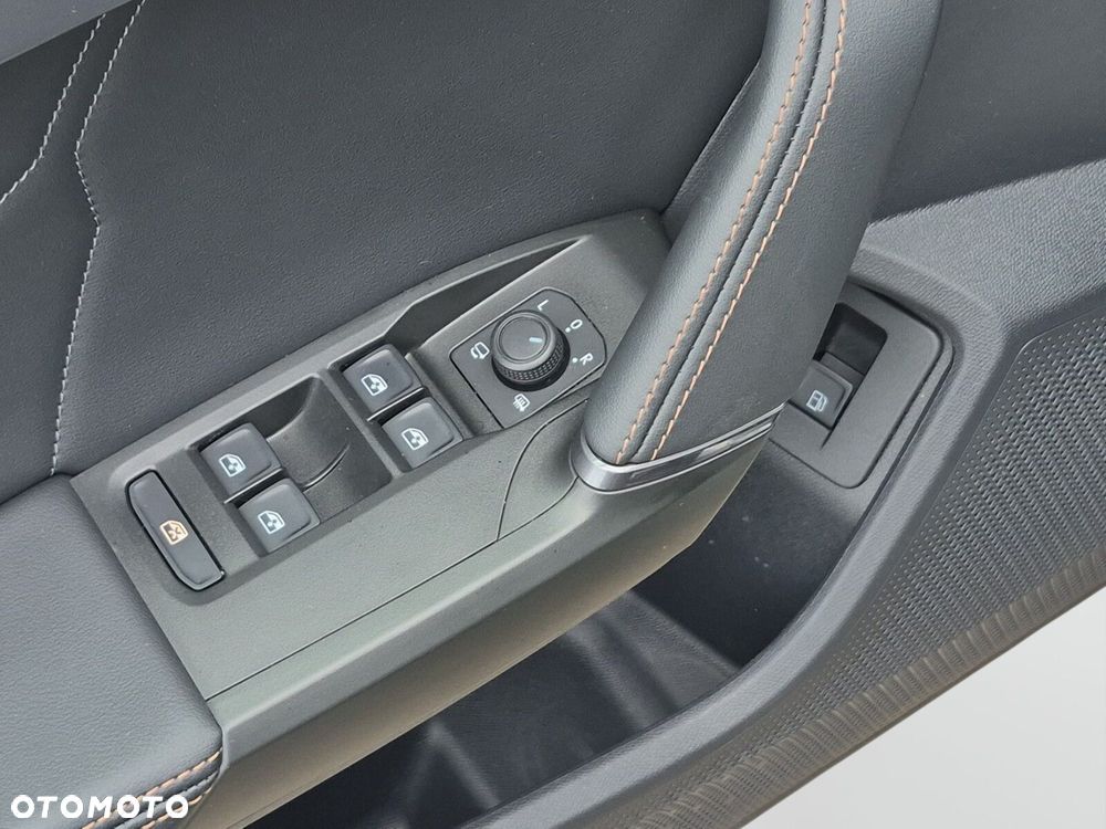 Cupra Formentor 1.4 e-Hybrid DSG - 10