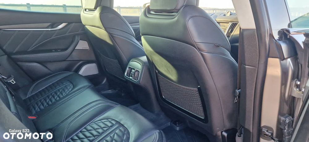 Maserati Levante GTS Q4 - 17