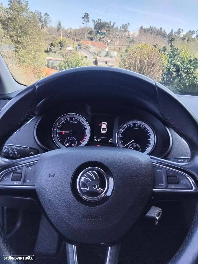 Skoda Octavia 1.6 TDI Style - 12