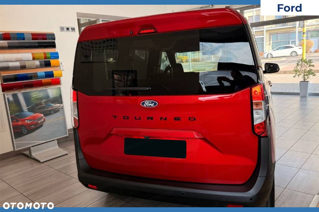 Ford Tourneo Courier - 5