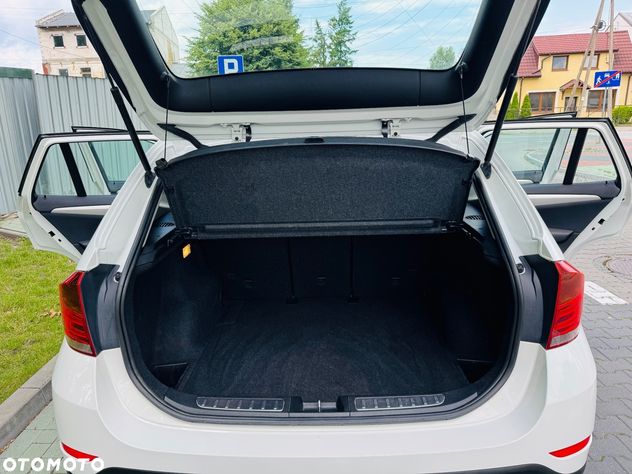 BMW X1 xDrive18d - 8