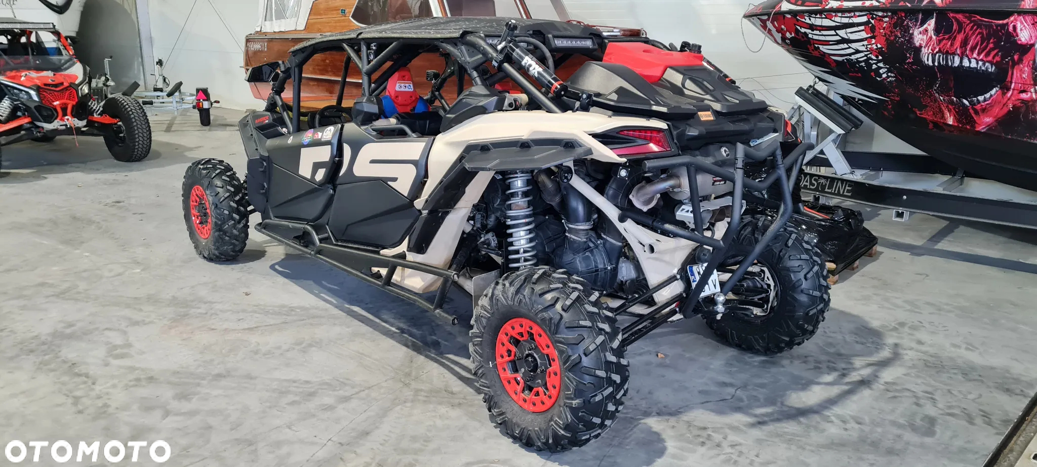 Can-Am Maverick - 24