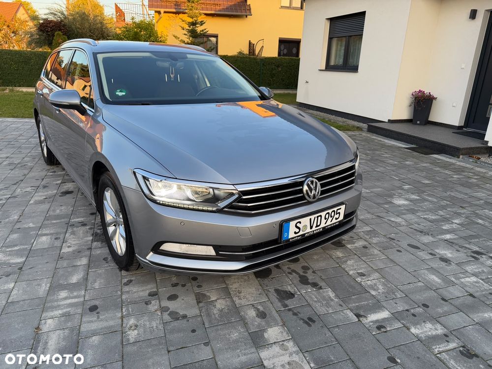 Volkswagen Passat 2.0 TDI (BlueMotion Technology) Trendline - 6