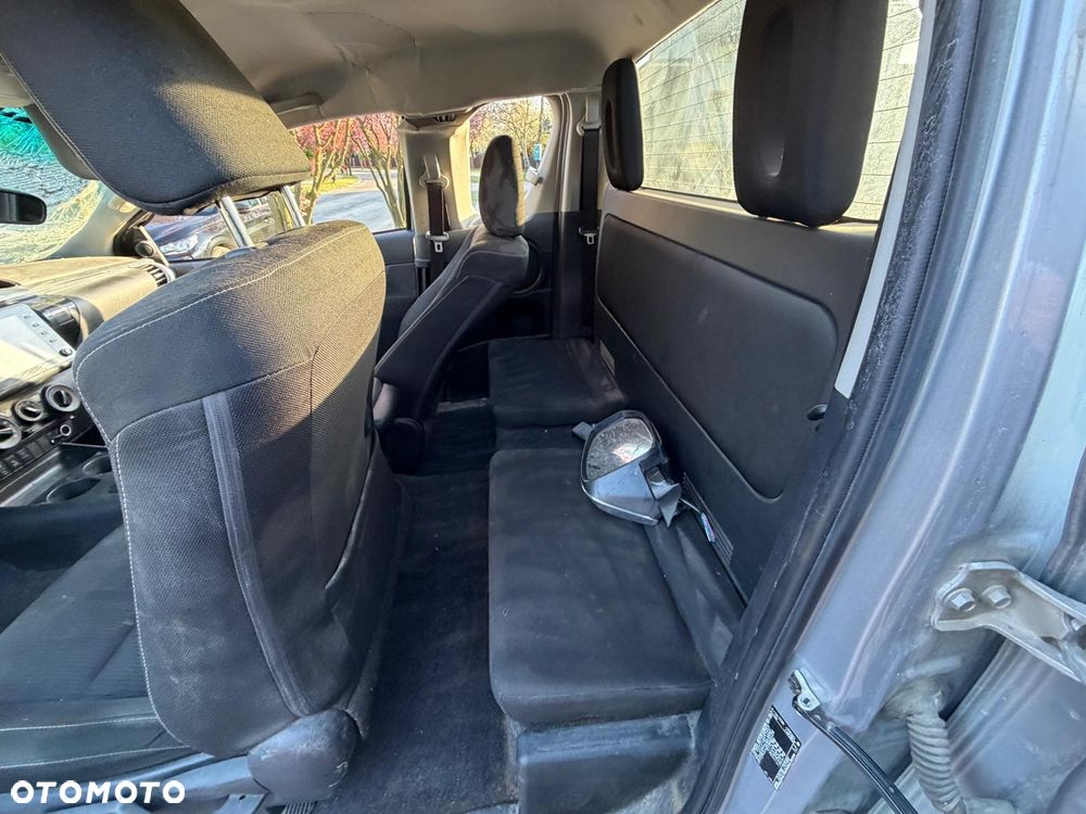 Toyota Hilux 4x4 Extra Cab Autm Executive - 11