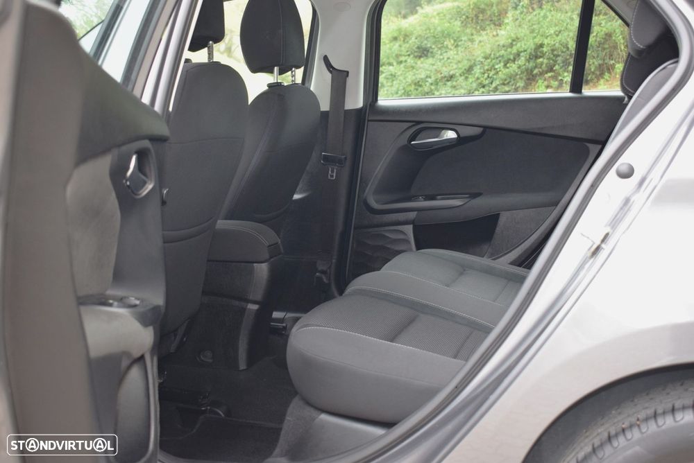 Fiat Tipo Station Wagon 1.6 M-Jet Lounge DCT - 40