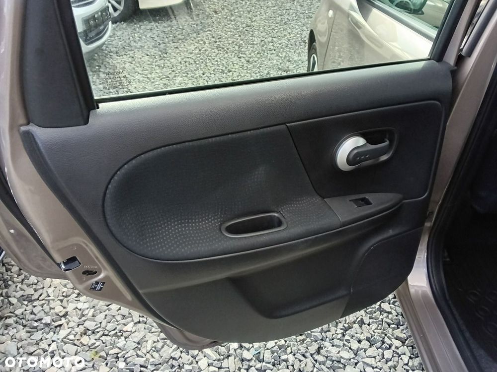 Nissan Note - 31