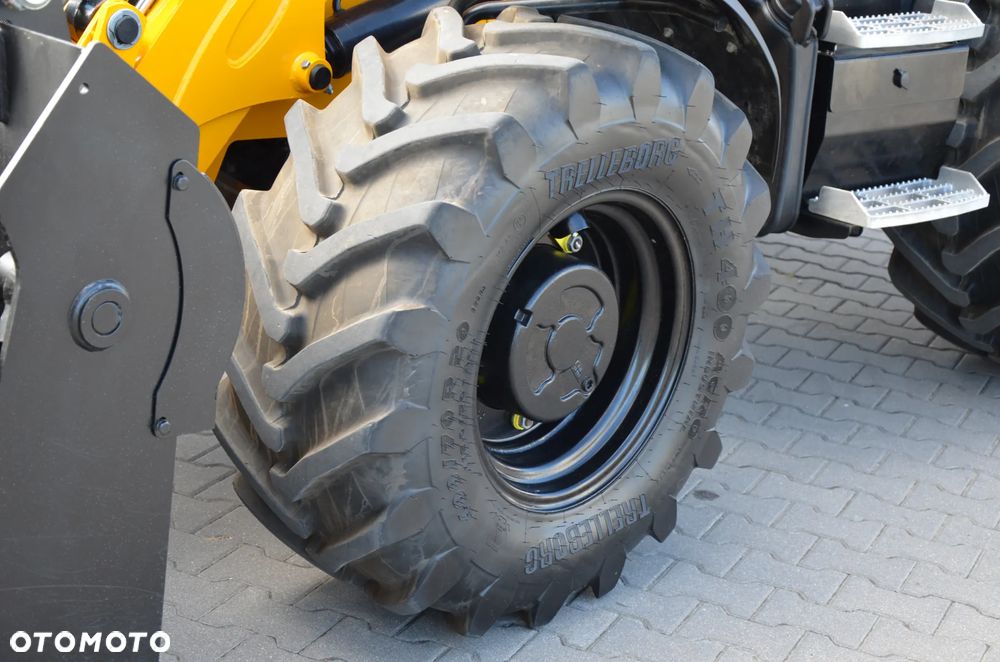 JCB 3CX PRO 2024-25r / SILNIK 4,8L 110km / DUAL DRIVE / 223 mth ! / KLIMA / SZYBKOZŁĄCZE / DWUKIERUNKOWA INSTALACJA / POWERSLIDE / SKARPÓWKA UCHYLNA / 20" - 11