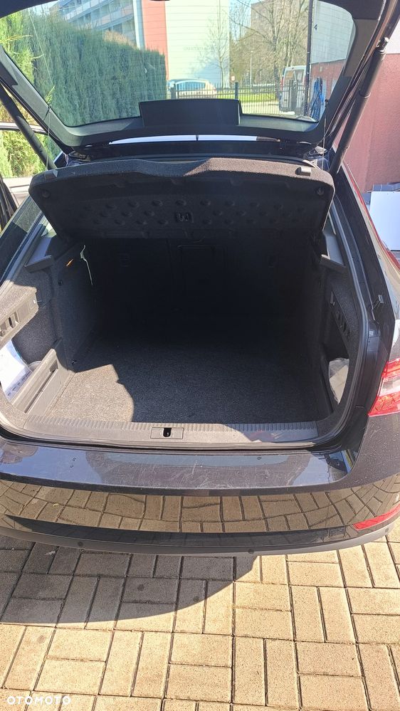 Skoda Superb 2.0 TSI Style DSG - 9