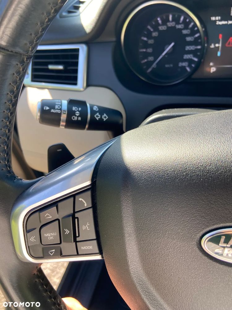 Land Rover Discovery Sport - 15