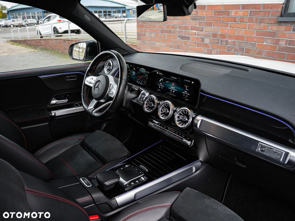 Mercedes-Benz GLB 200 7G-DCT Edition AMG Line - 25