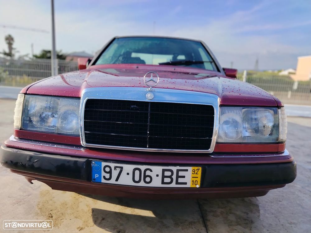 Mercedes-Benz W124 (1984-1997) 250 D Turbo - 17