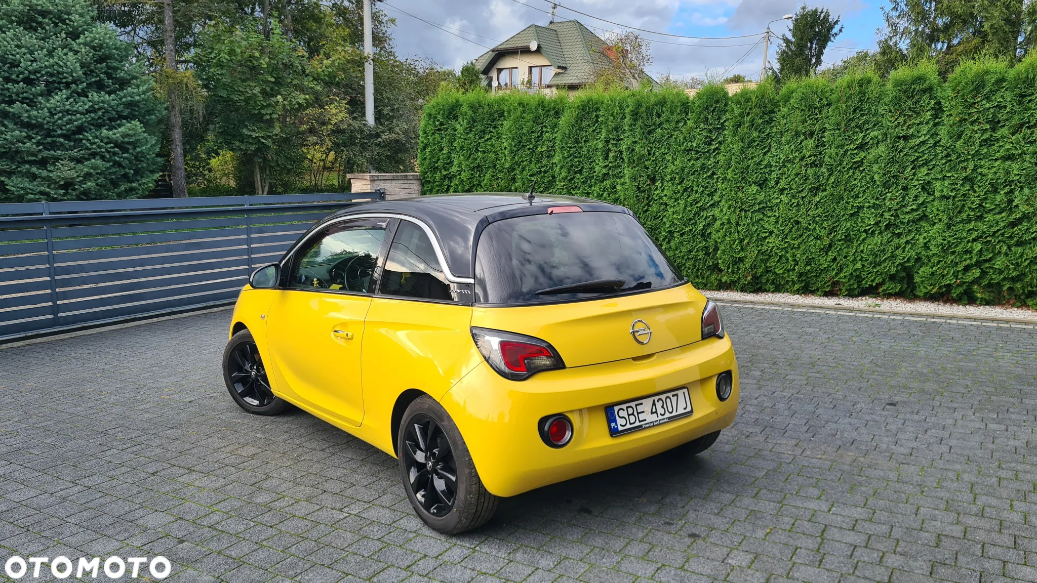 Opel Adam 1.2 Black Link - 3