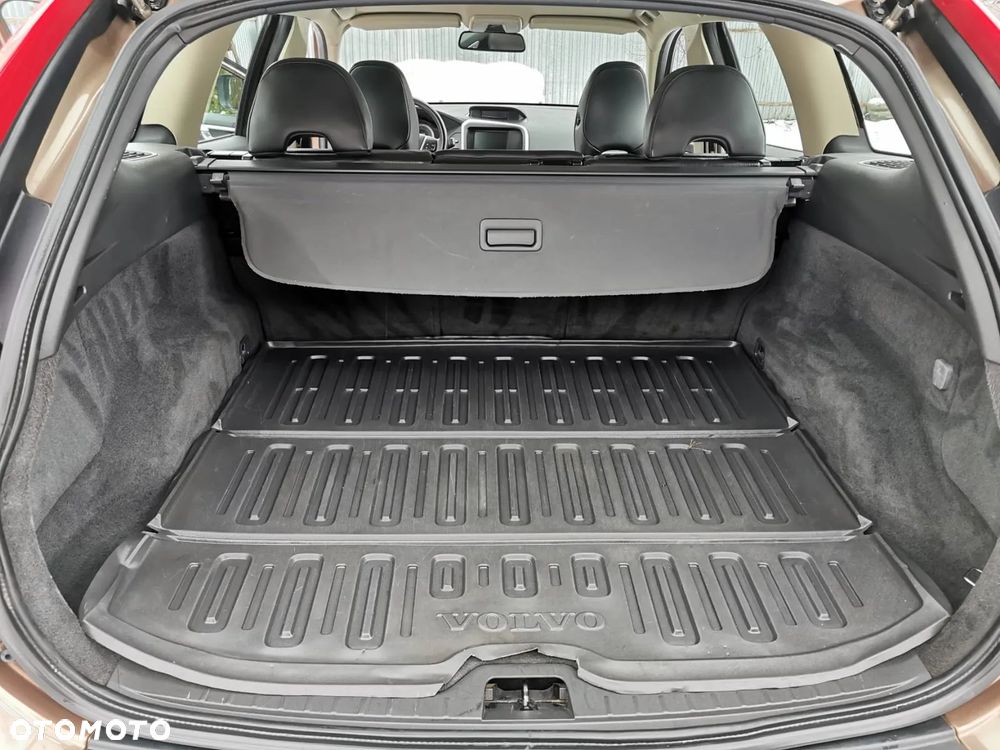 Volvo XC 60 D5 AWD Summum - 10