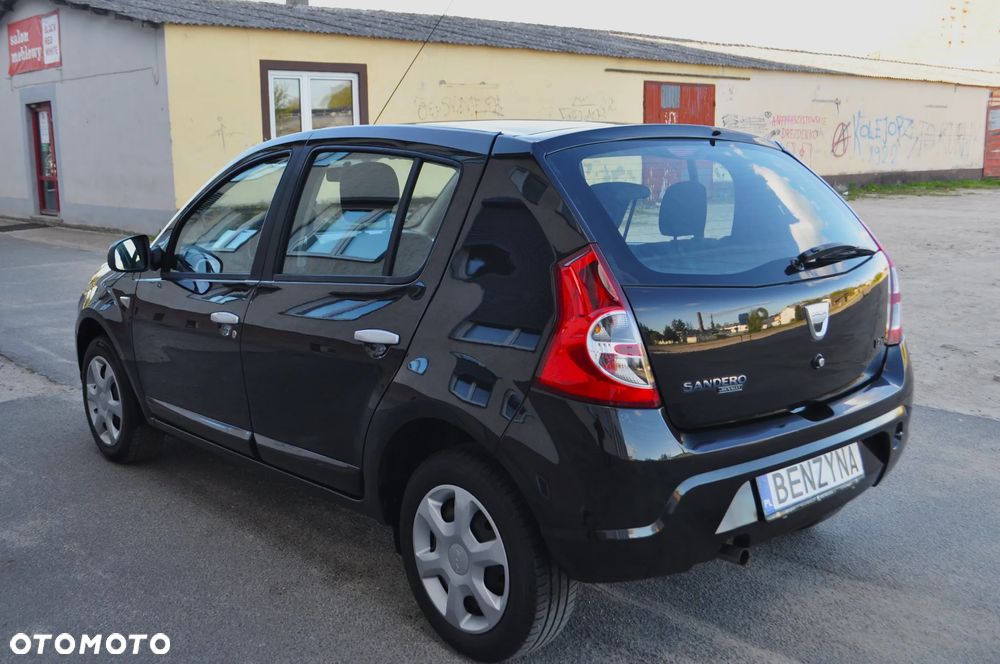 Dacia Sandero 1.2 16V - 6