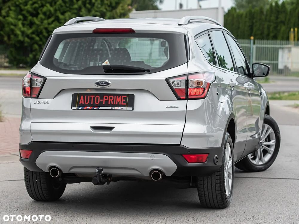 Ford Kuga - 12