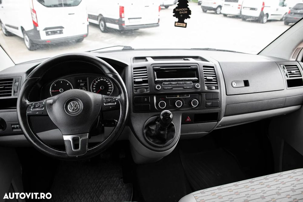Volkswagen T5 - 9