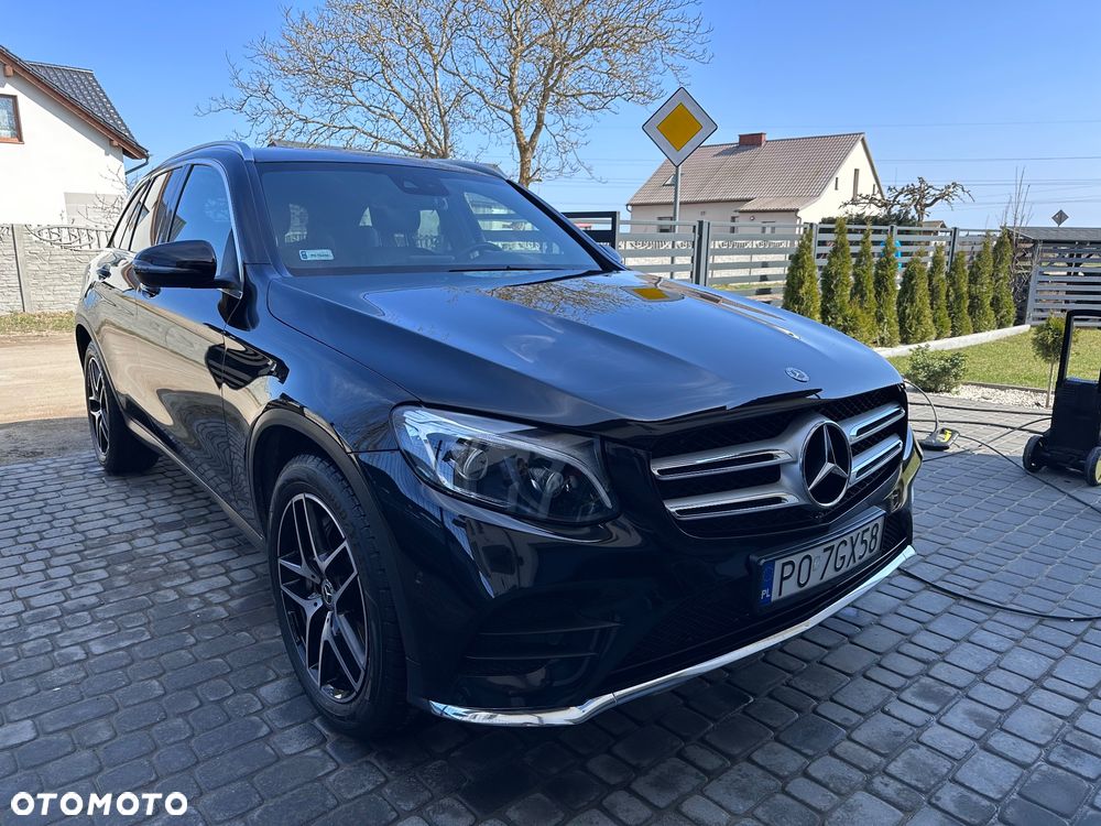 Mercedes-Benz GLC - 25