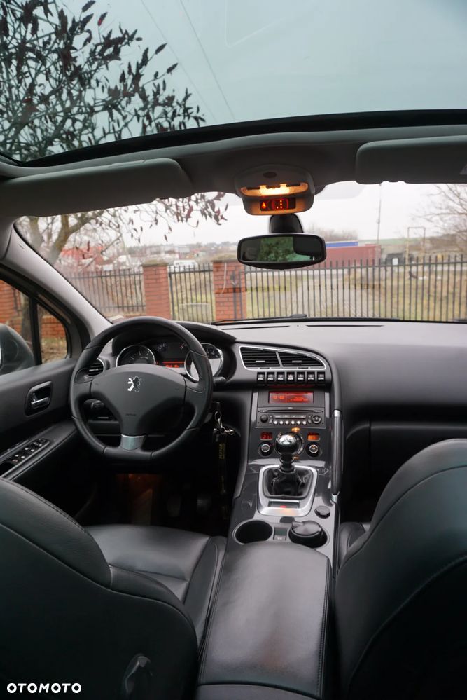 Peugeot 3008 1.6 Premium+ - 24