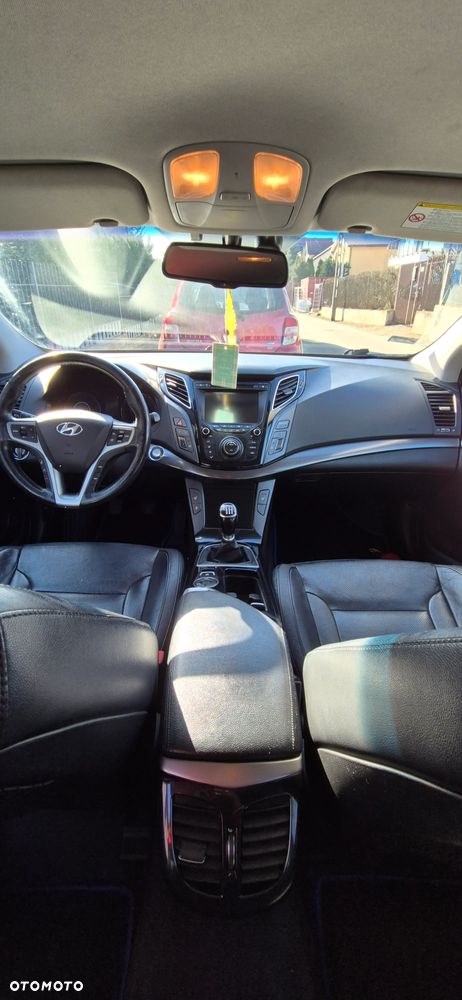 Hyundai i40 1.7 CRDi Comfort + - 20