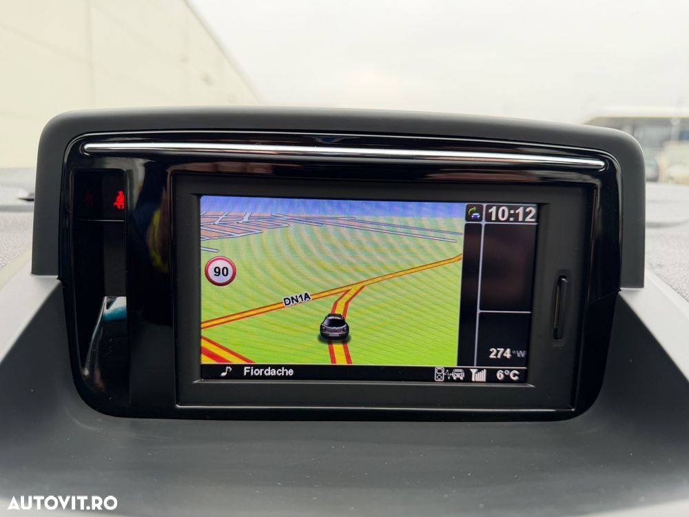 Renault Megane ENERGY dCi 110 Start & Stop Bose Edition - 9