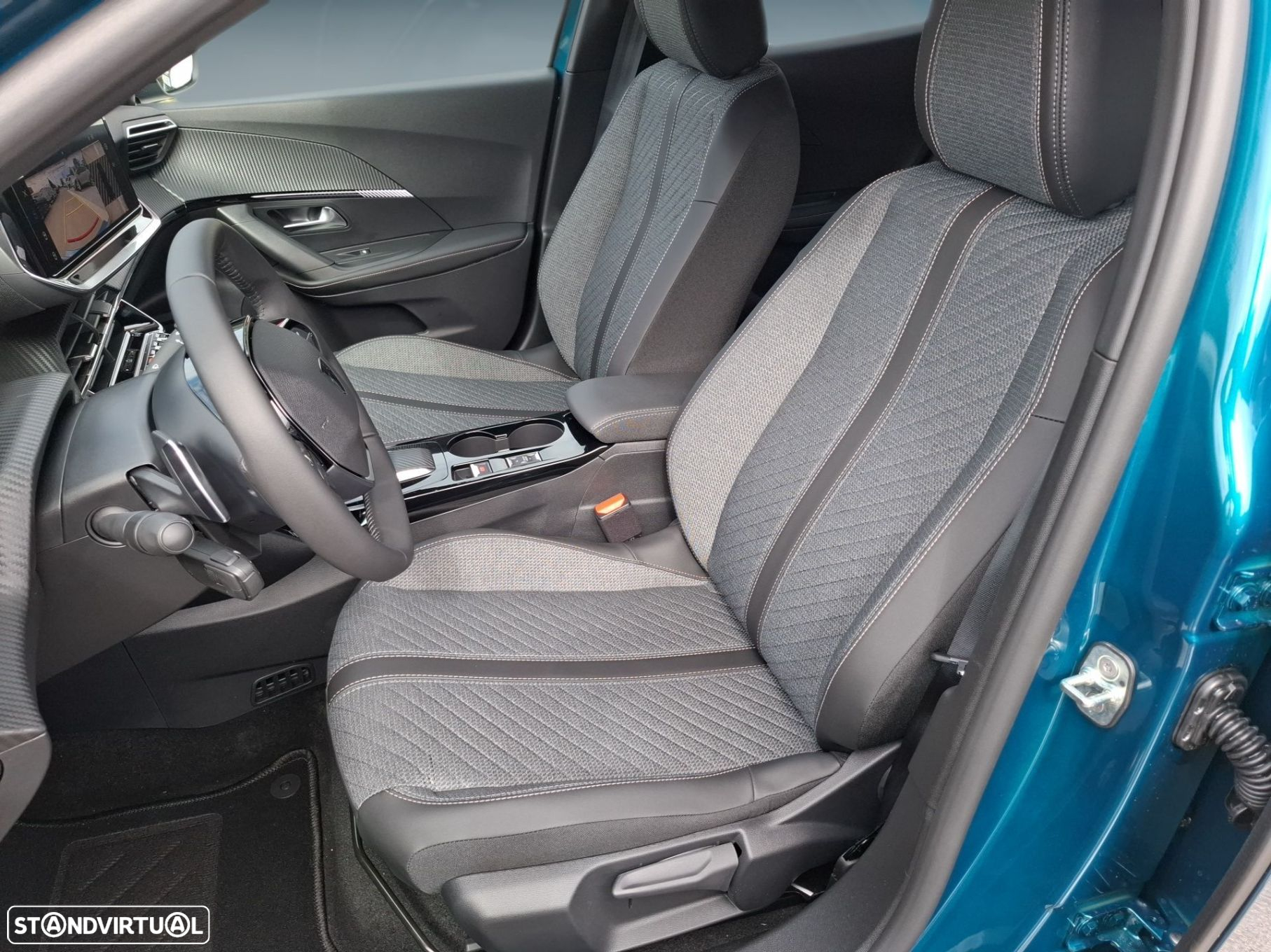 Peugeot 2008 1.2 Hybrid Allure e-DCS6 - 11