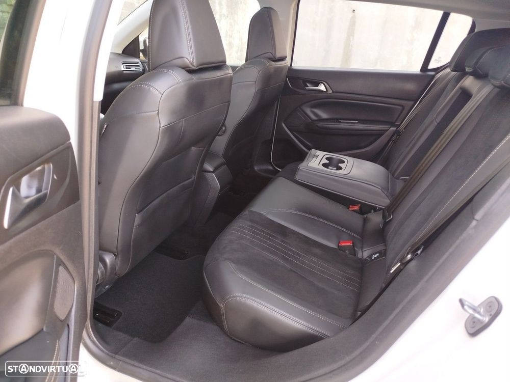 Peugeot 308 PureTech 130 Allure - 27