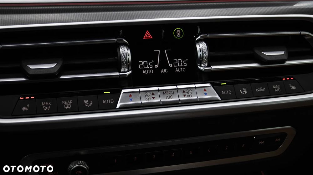 BMW X5 xDrive25d - 28