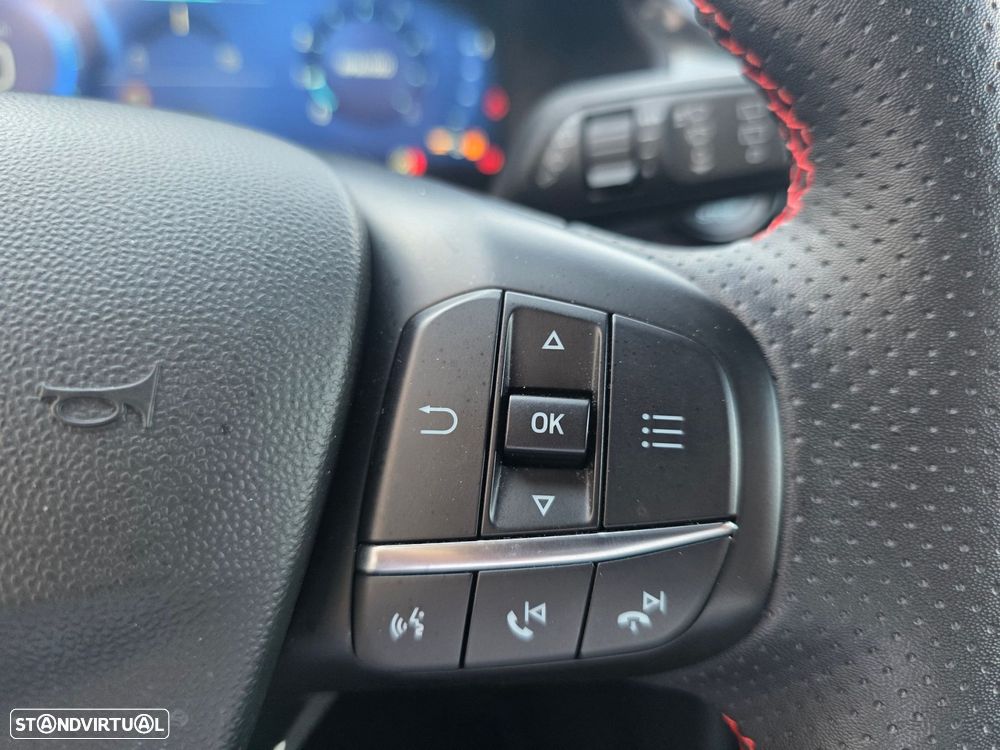 Ford Fiesta 1.0 EcoBoost MHEV ST-Line X - 15