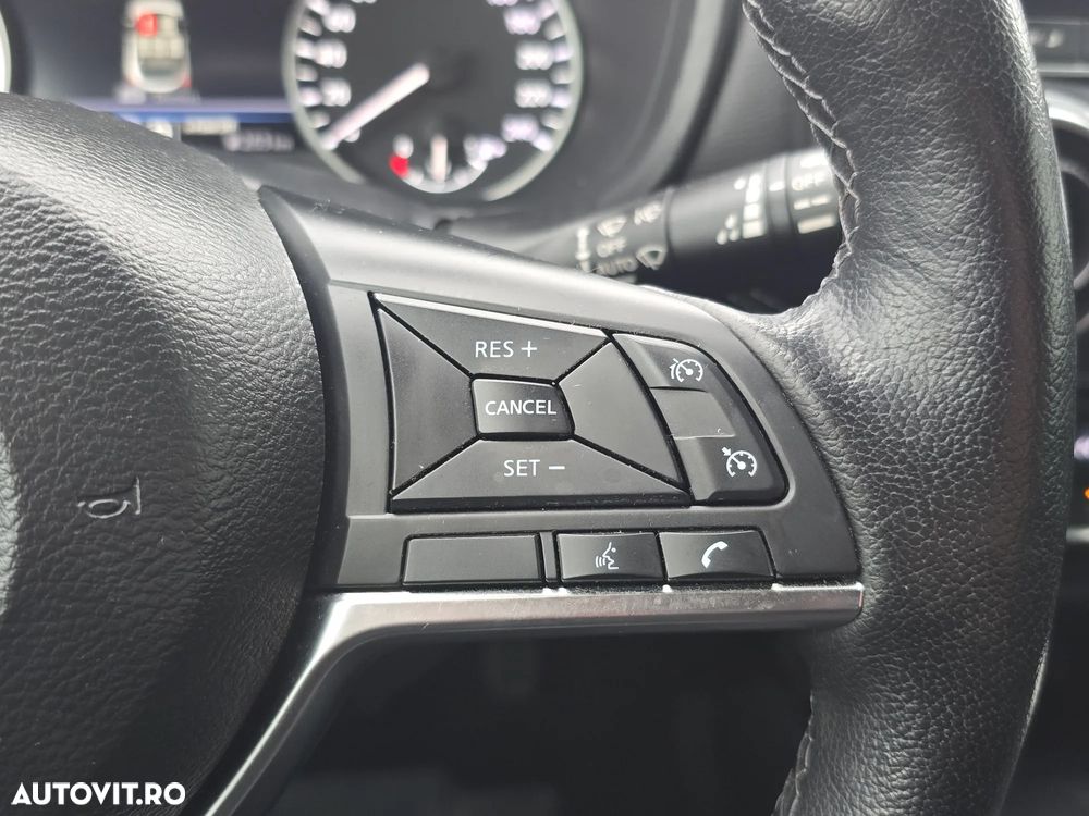 Nissan Juke 143CP HEV N-Connecta - 10