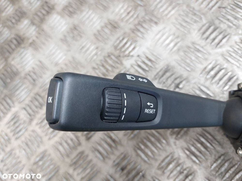 MANETKA PRZEŁĄCZNIK ZESPOLONY TAŚMA SYGNAŁU VOLVO XC60 I 31394001 31394008 - 2
