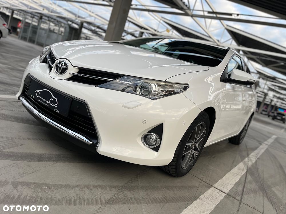 Toyota Auris - 10
