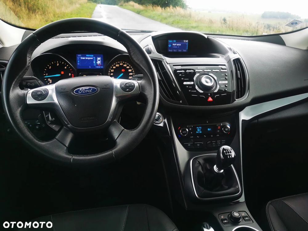 Ford Kuga 2.0 TDCi 4x4 Titanium - 2
