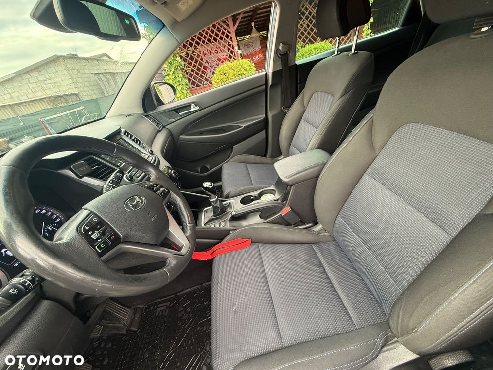 Hyundai Tucson 1.7 CRDI BlueDrive Comfort 2WD - 8
