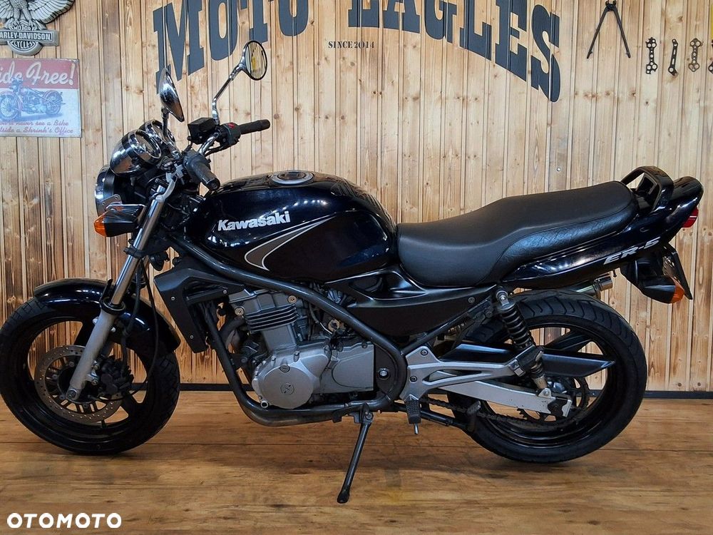 Kawasaki ER - 3
