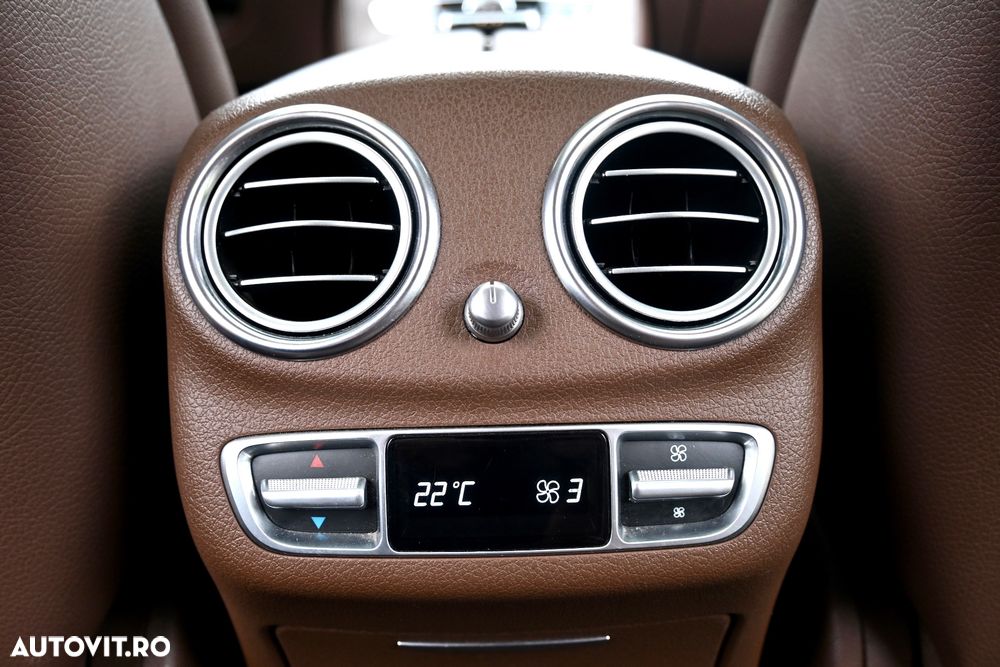 Mercedes-Benz E 220 d 4Matic All-Terrain 9G-TRONIC Avantgarde - 32