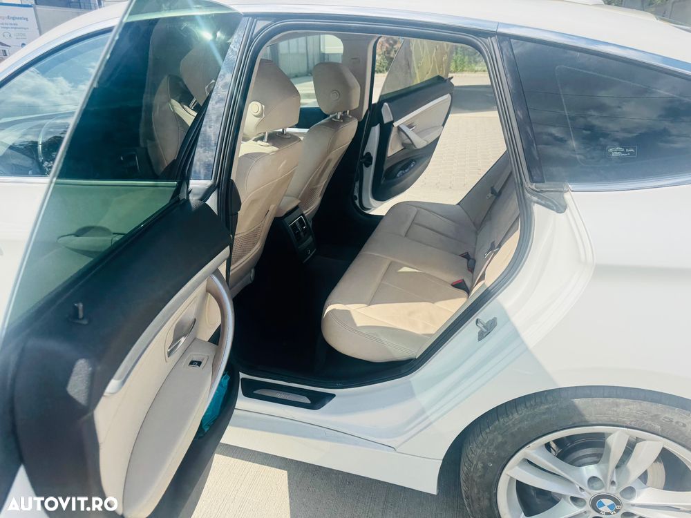 BMW Seria 3 320i xDrive Aut. Edition Luxury Line Purity - 14