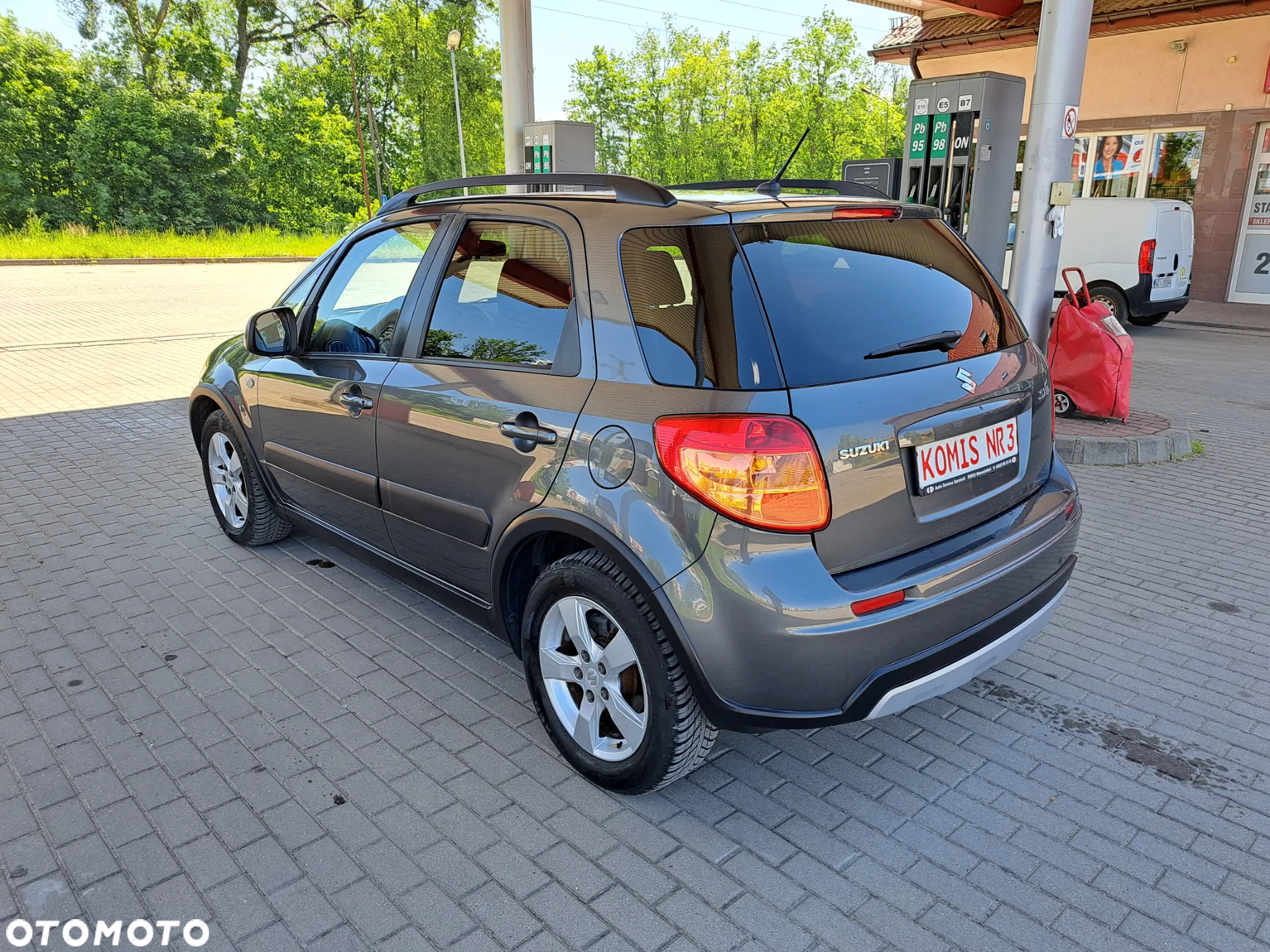 Suzuki SX4 - 9