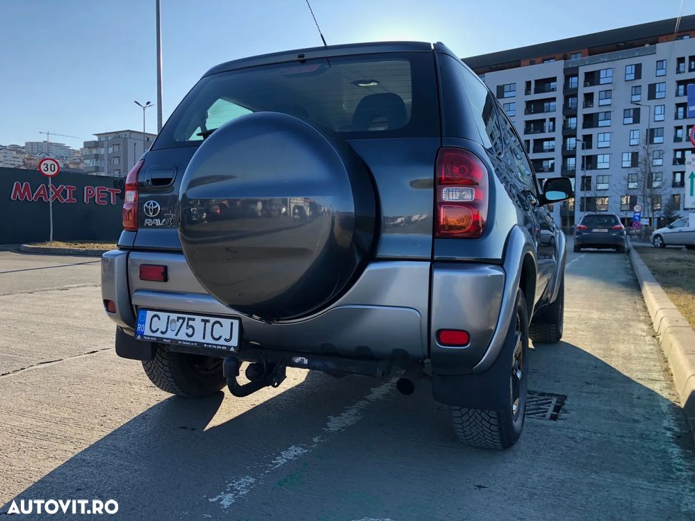 Toyota RAV4 D-4D 4x4 Executive - 17
