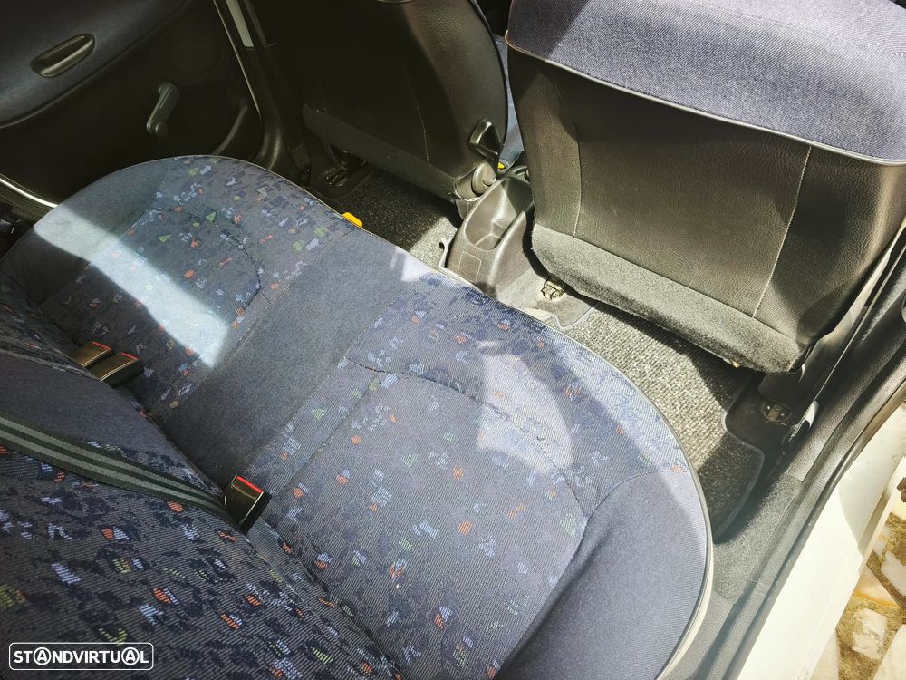 Peugeot 206 1.1 XR Présence - 14