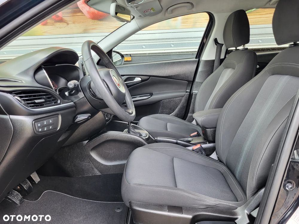 Fiat Tipo 1.6 MultiJet Mirror - 17