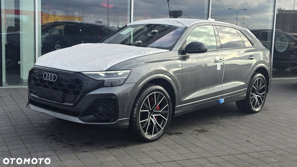 Audi Q8 - 2