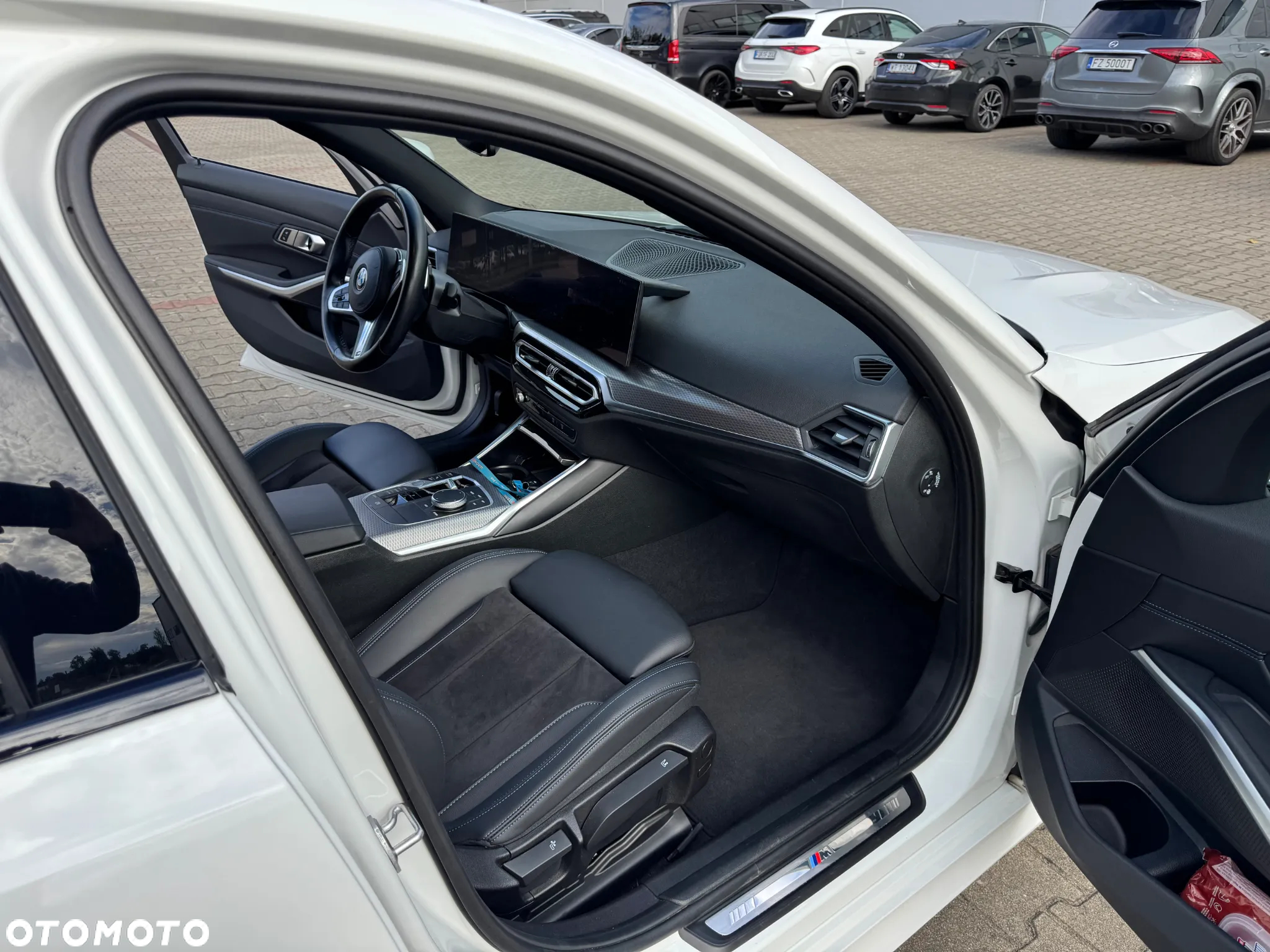 BMW Seria 3 318i - 22