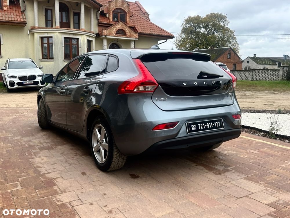 Volvo V40 - 15