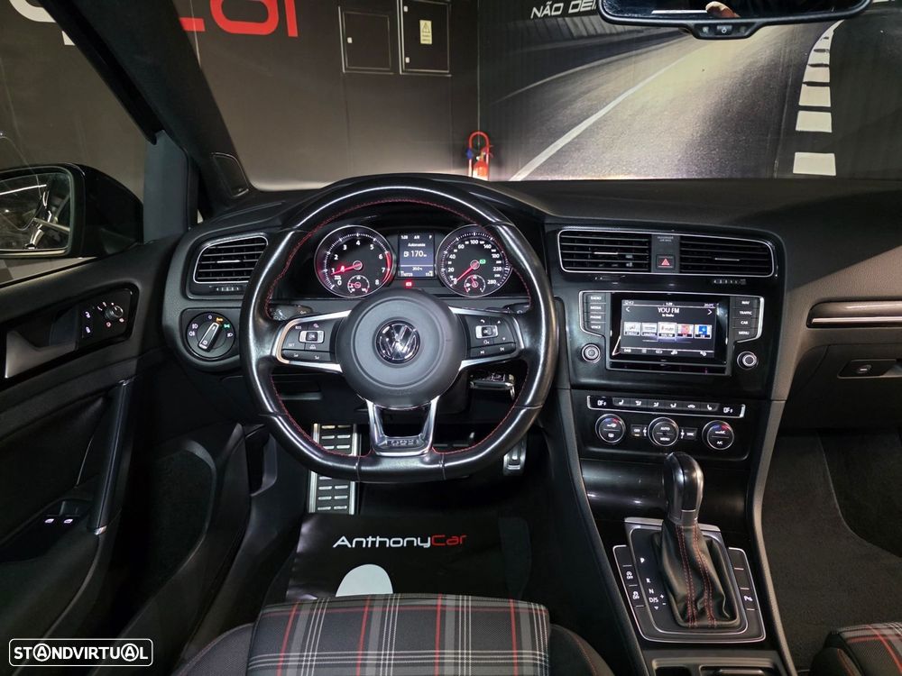 VW Golf 2.0 TSi GTi DSG - 15