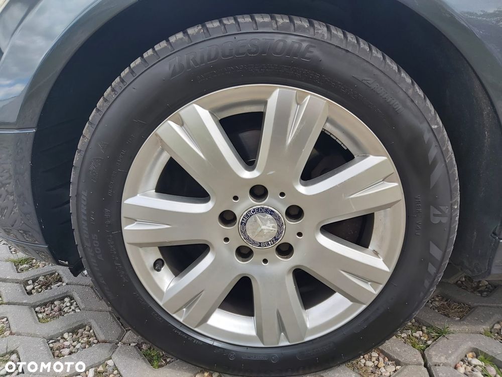 Mercedes-Benz Klasa C 200 CDI BlueEff Avantgarde - 35