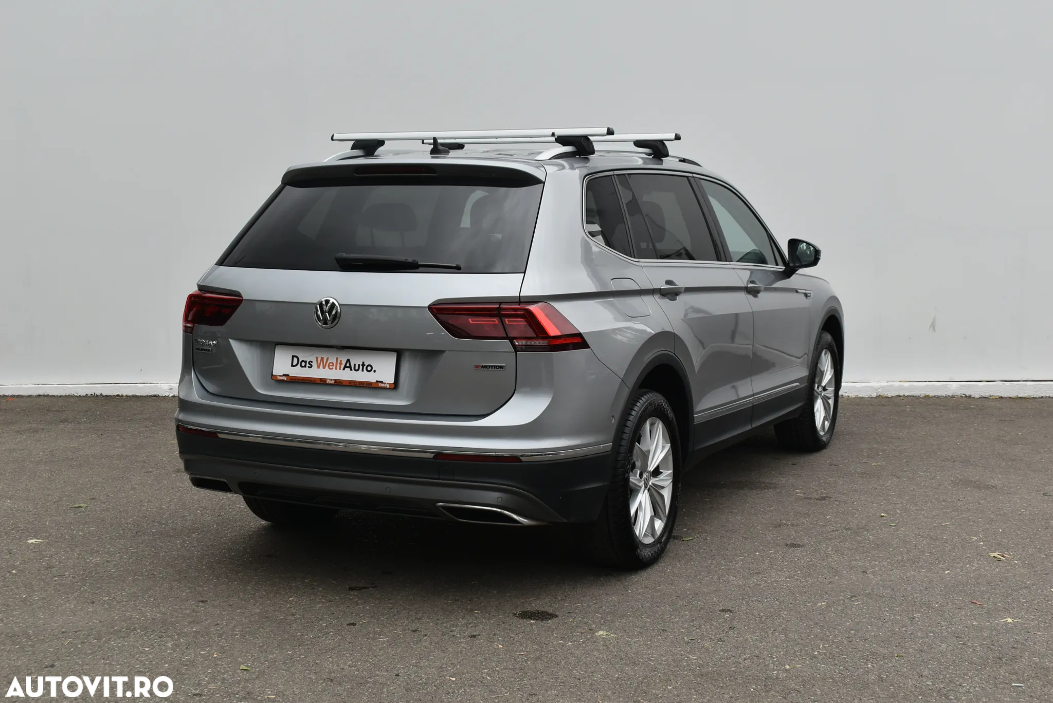 Volkswagen Tiguan - 6