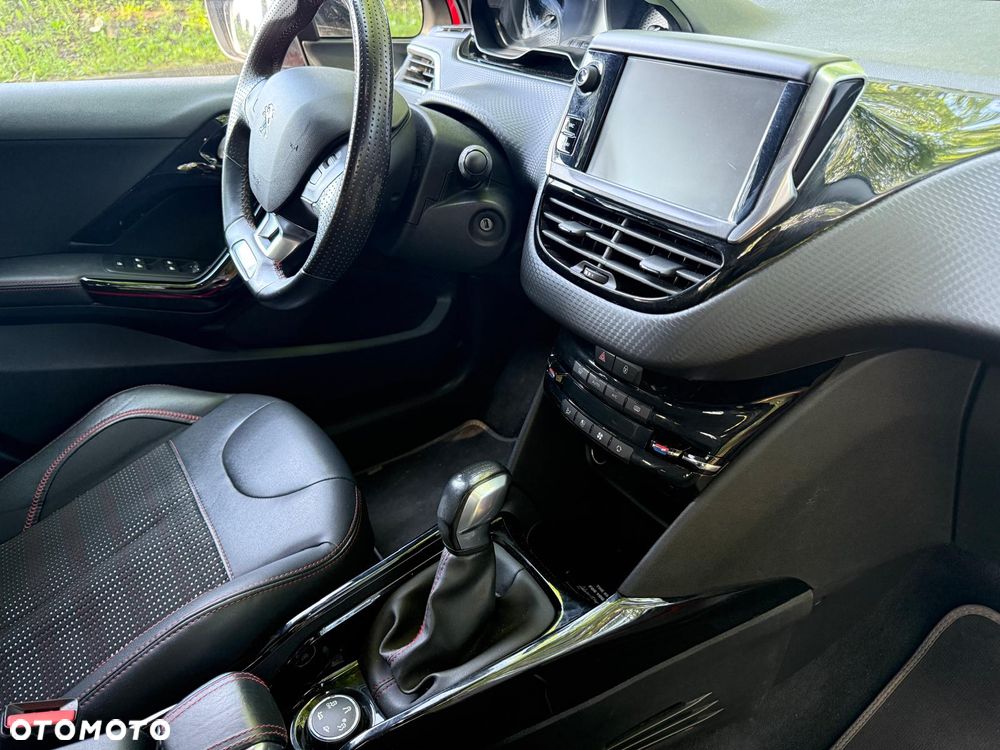 Peugeot 2008 PureTech 110 Stop&Start GT-Line Edition - 23