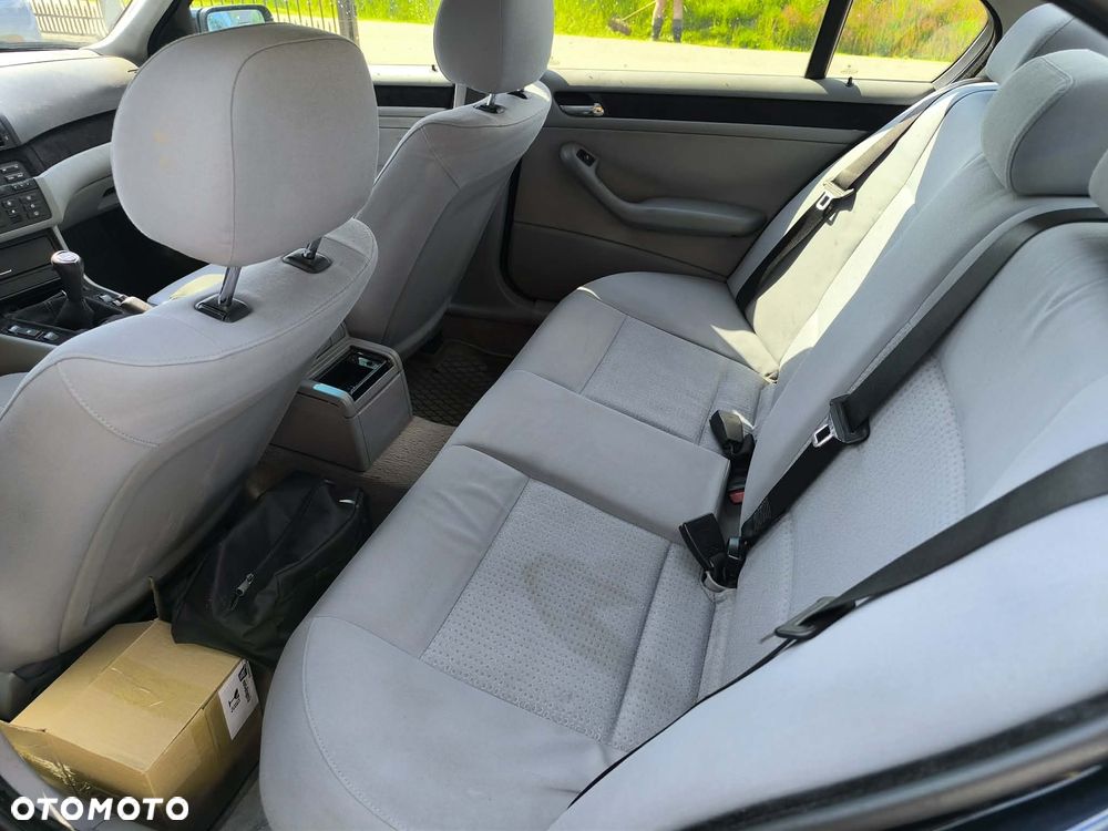 BMW Seria 3 320d - 5
