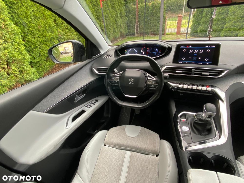 Peugeot 3008 HDi FAP 150 Platinum - 16